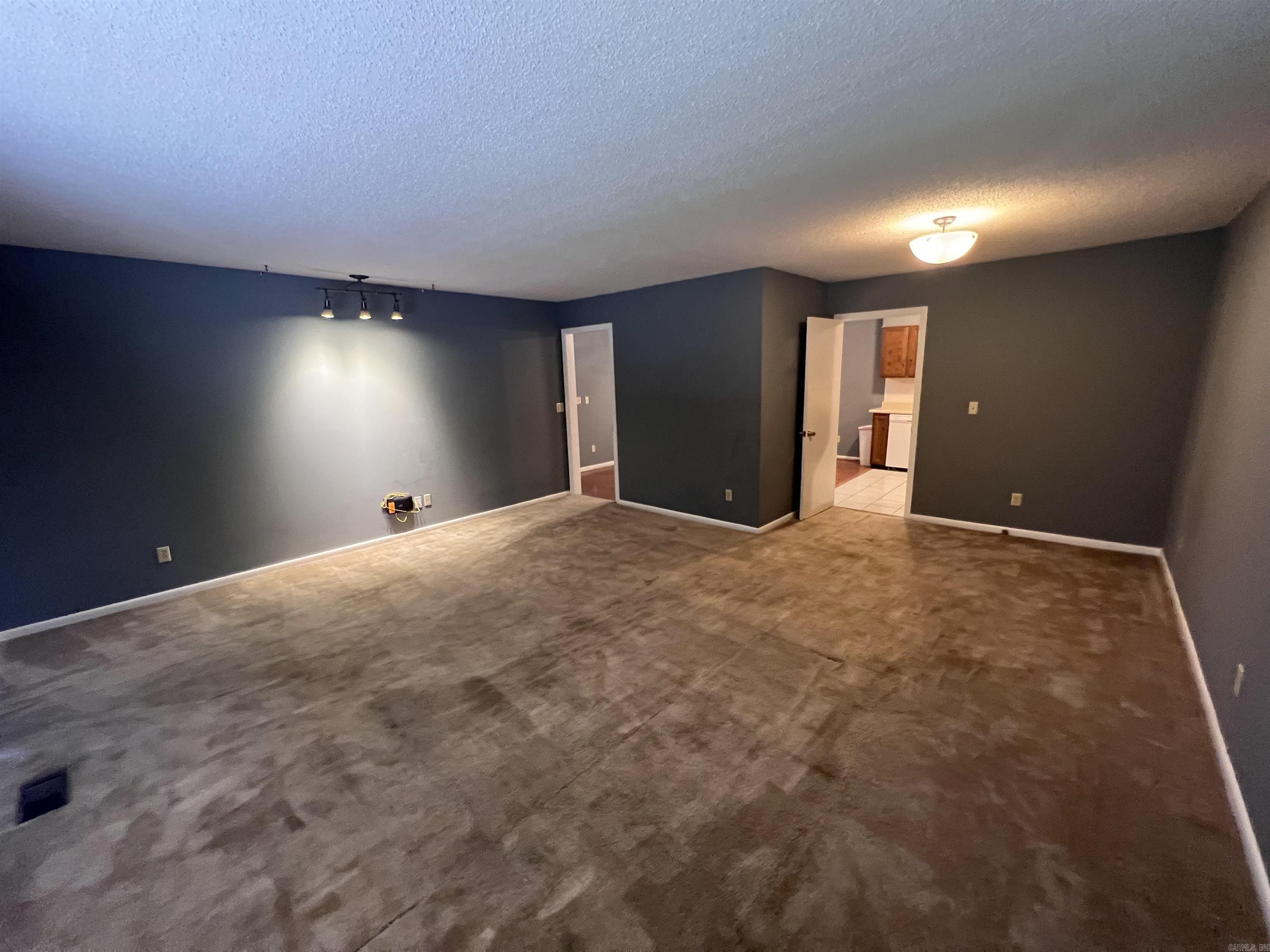 Pruett 2nd - Residential