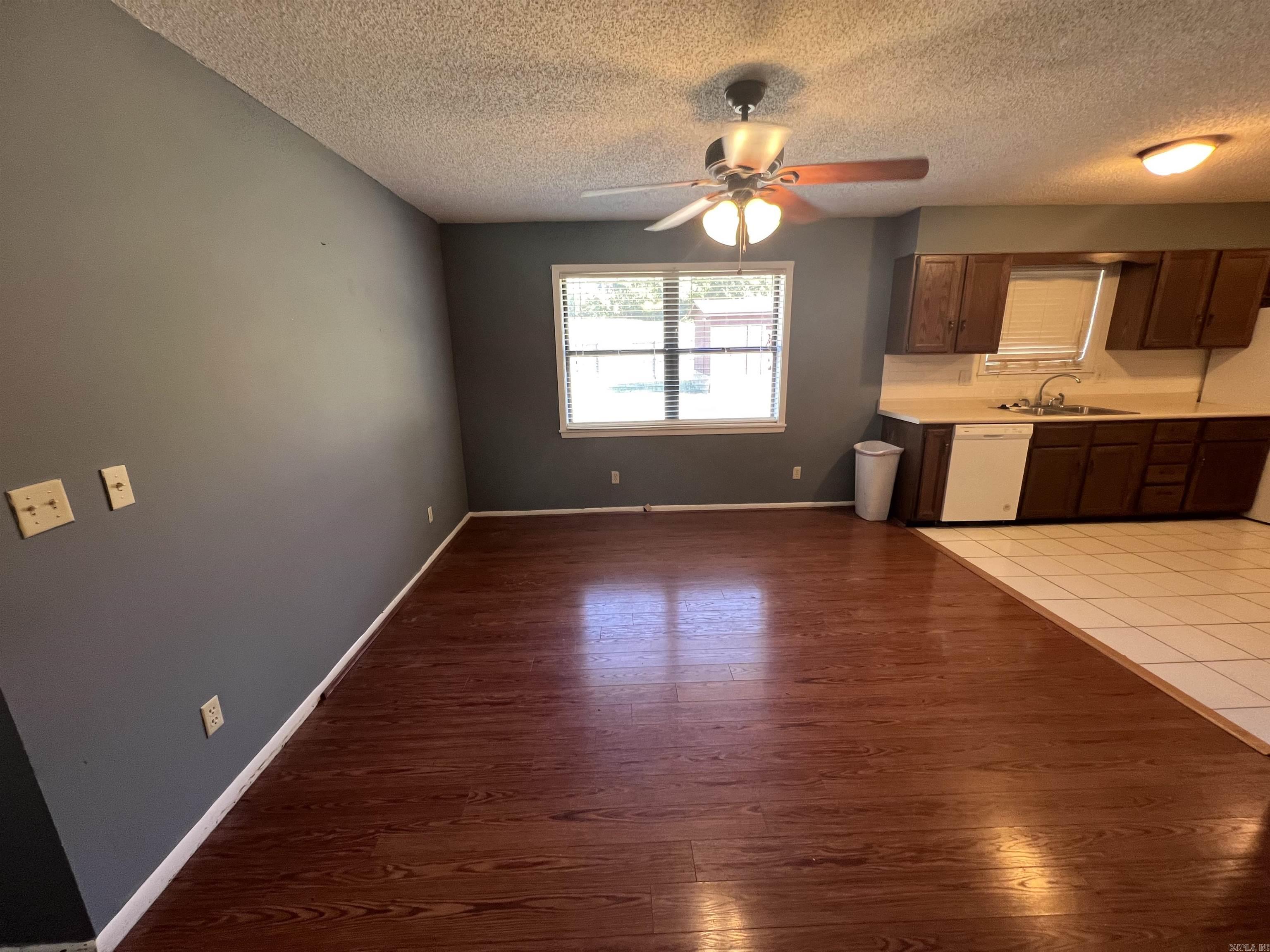 Pruett 2nd - Residential