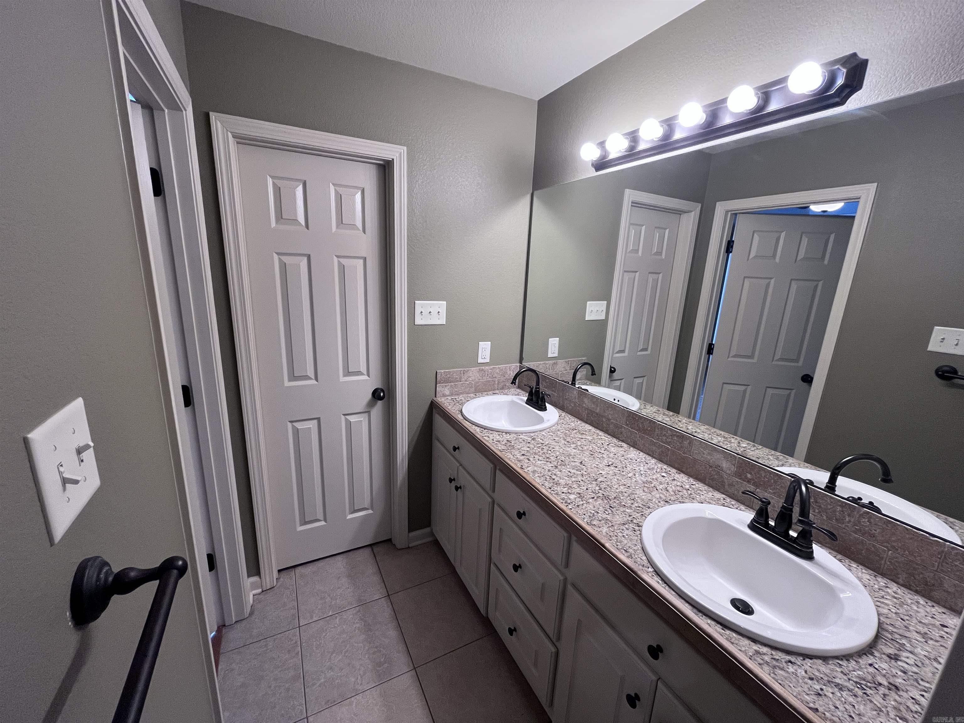 Trinity Place - Residential Lease