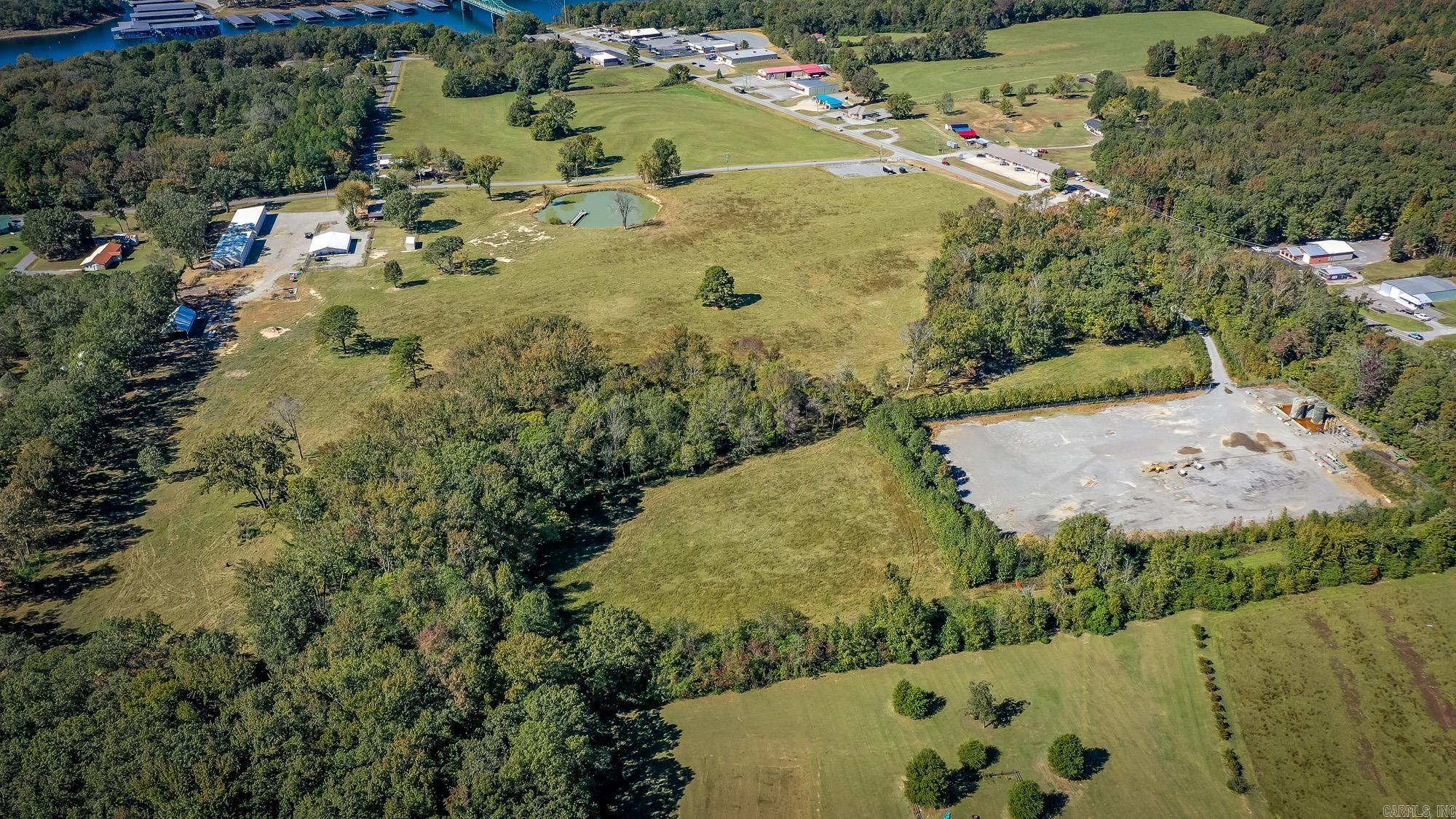 Metes & Bounds - Land