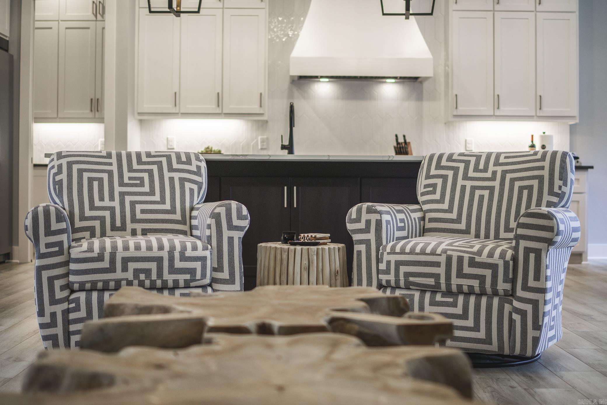 PLEASANT VALLEY - Residential