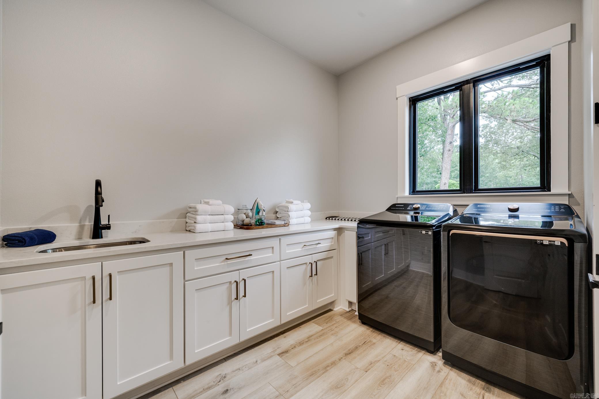 PLEASANT VALLEY - Residential