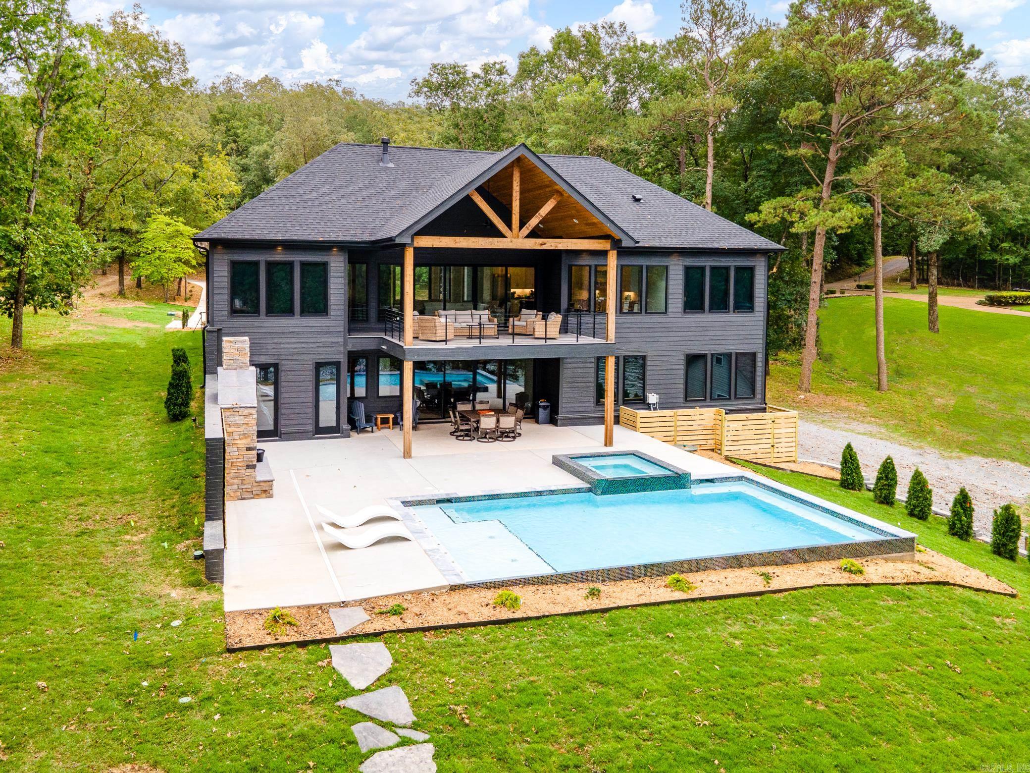 PLEASANT VALLEY - Residential