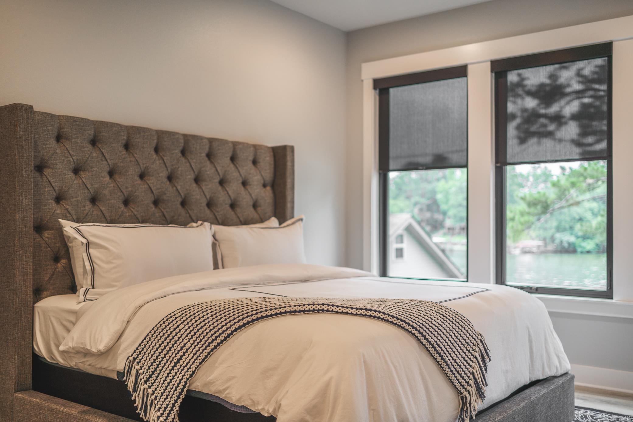 PLEASANT VALLEY - Residential