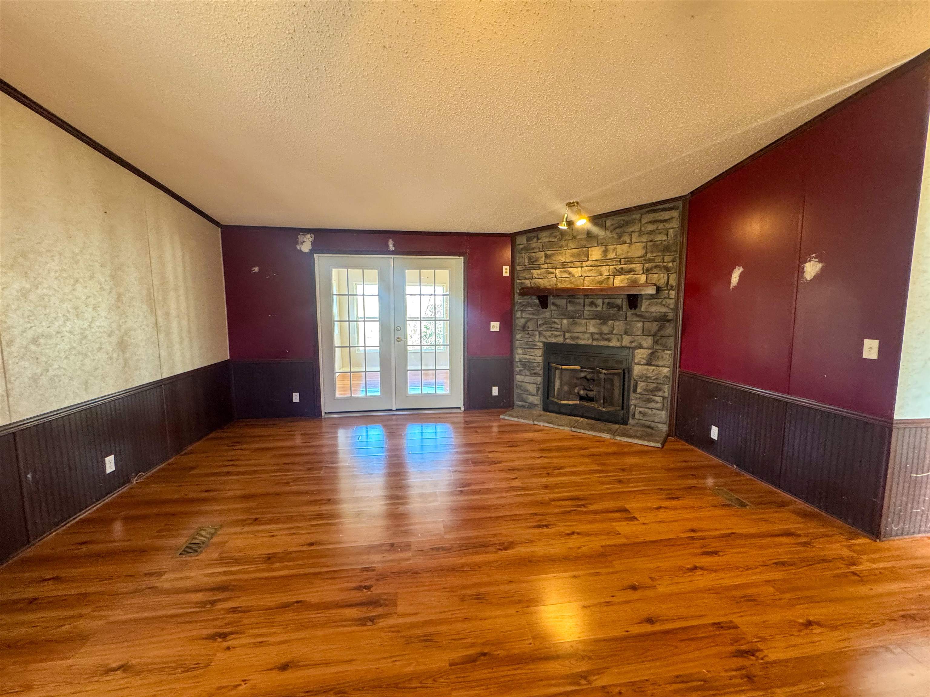 Metes & Bounds - Residential