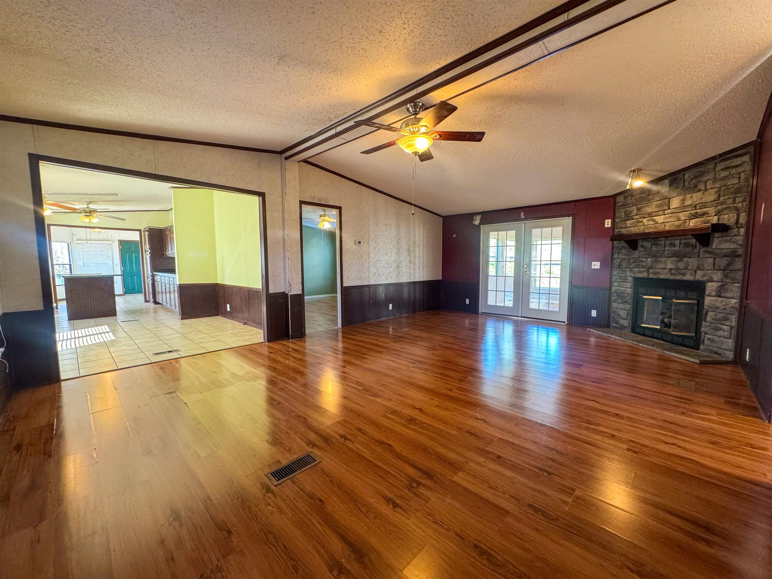 Metes & Bounds - Residential