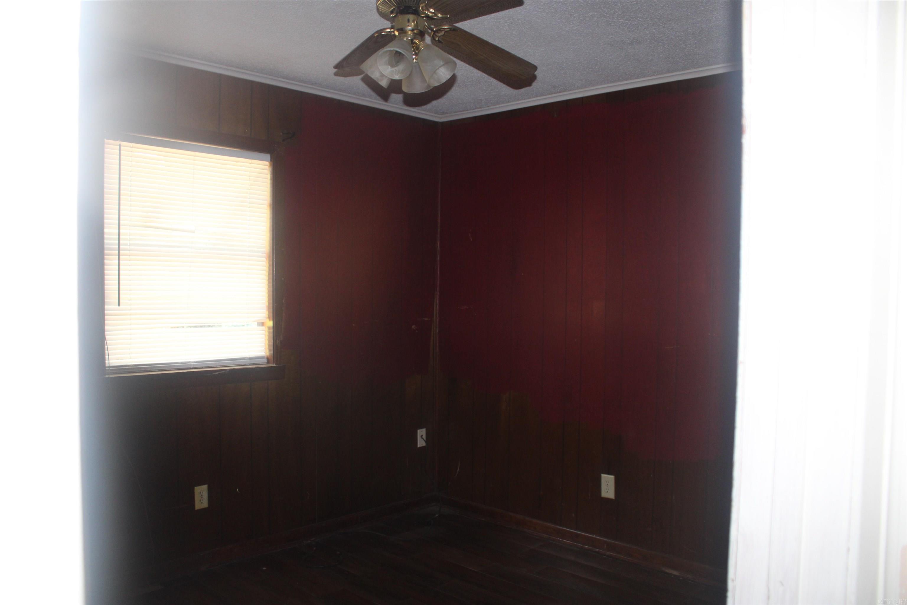 LINCOLN PARK ADD - Residential