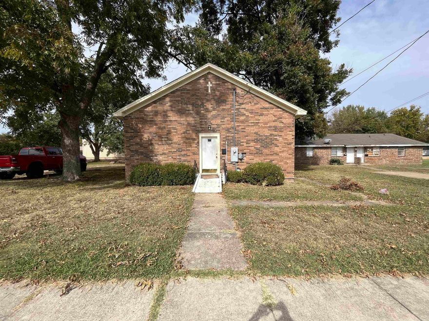 Church building for lease.  Triple net lease with 1 year minimum.