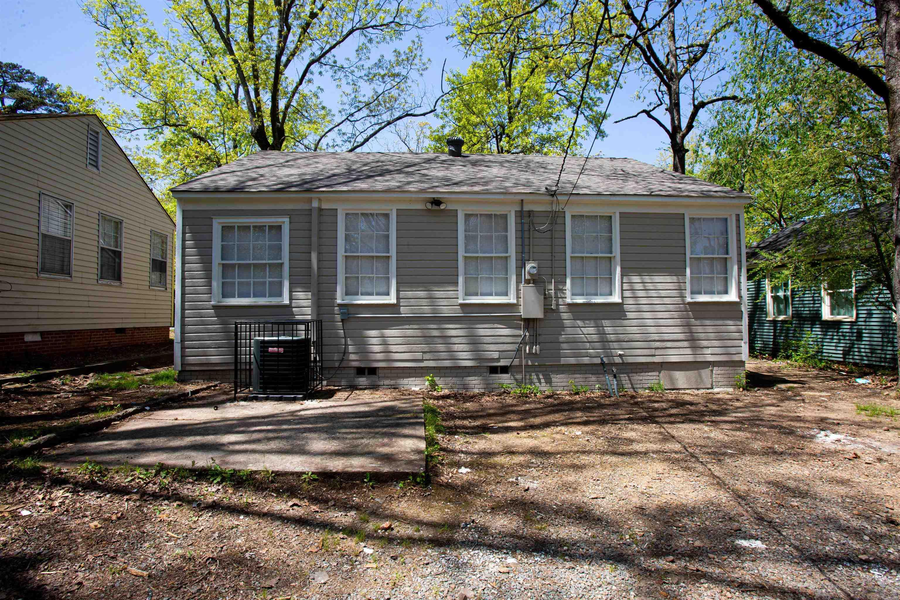 CHERRY & COX - Residential