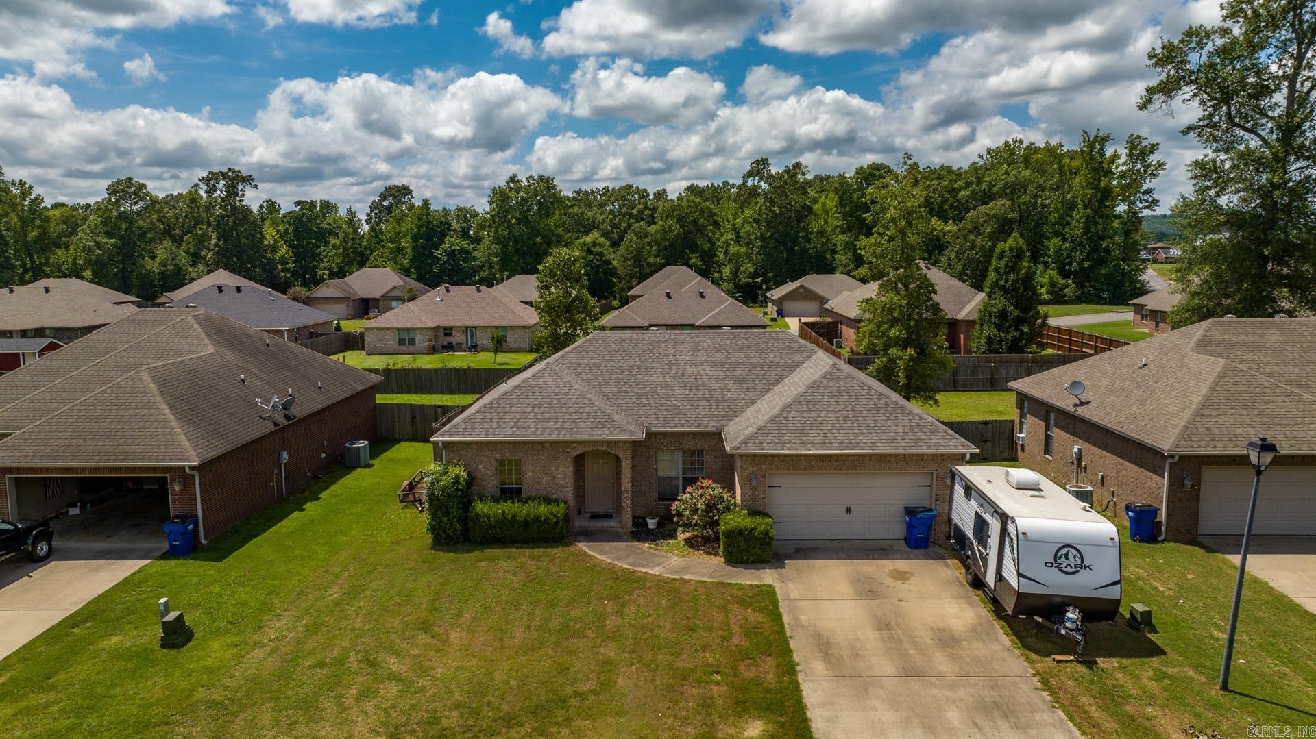 SAGEBRUSH COVE - Residential