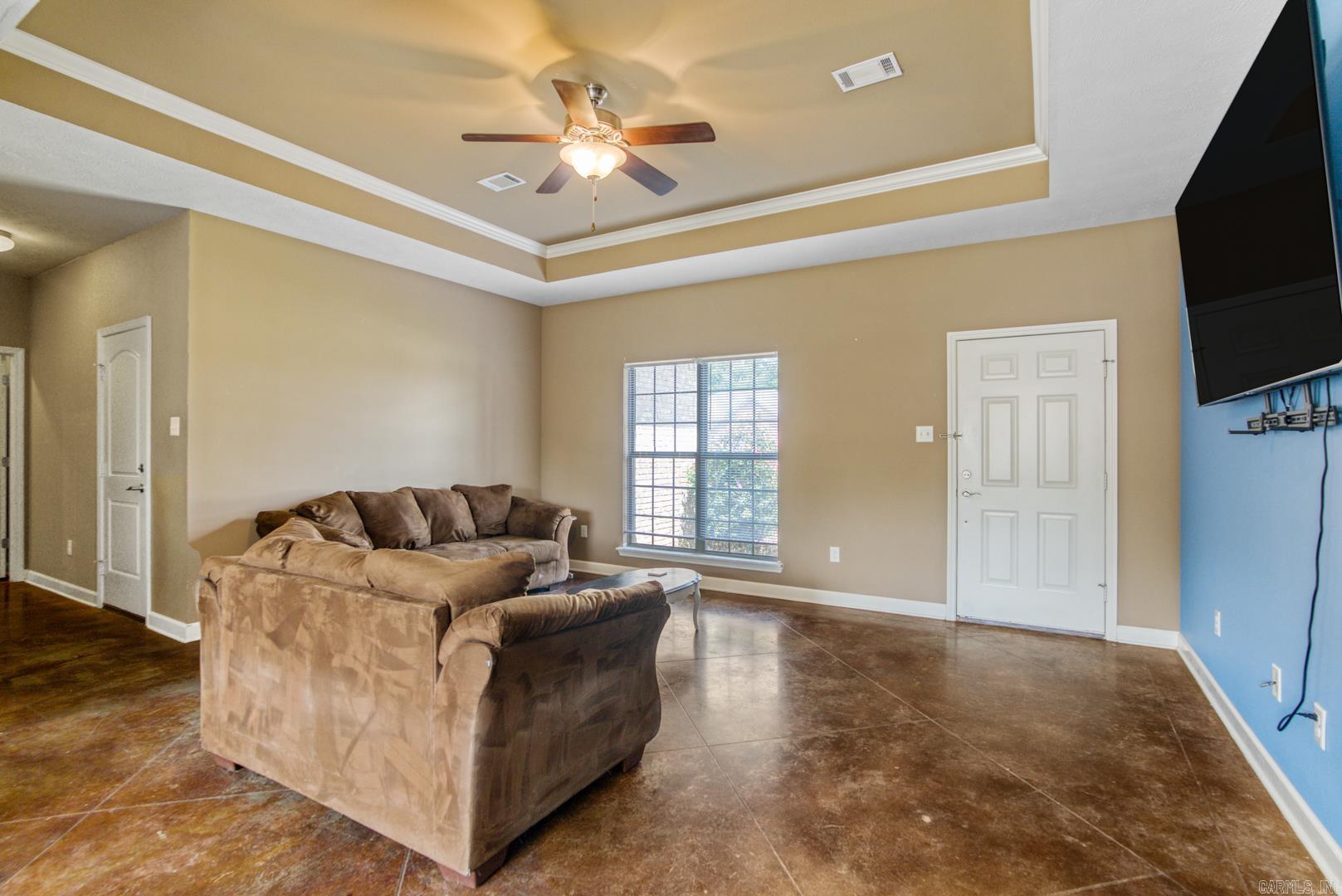 SAGEBRUSH COVE - Residential