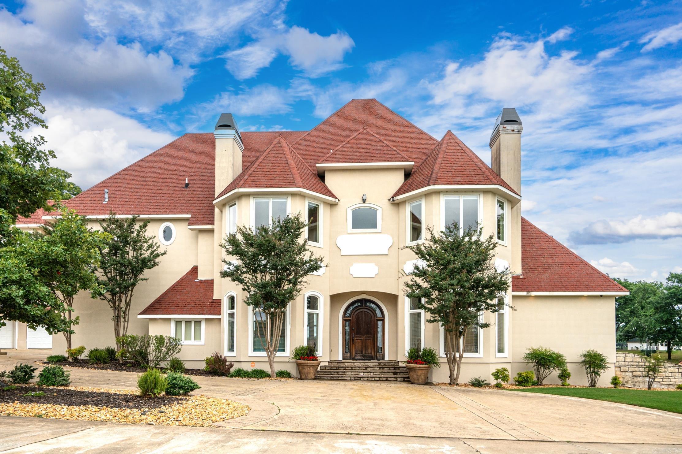 Lake View - Residential