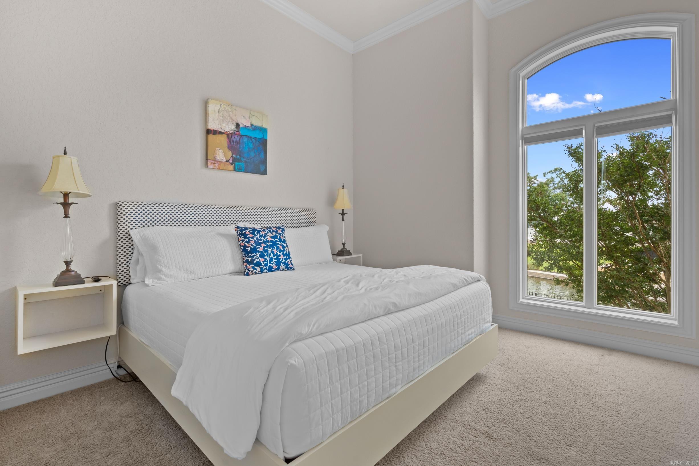 Lake View - Residential