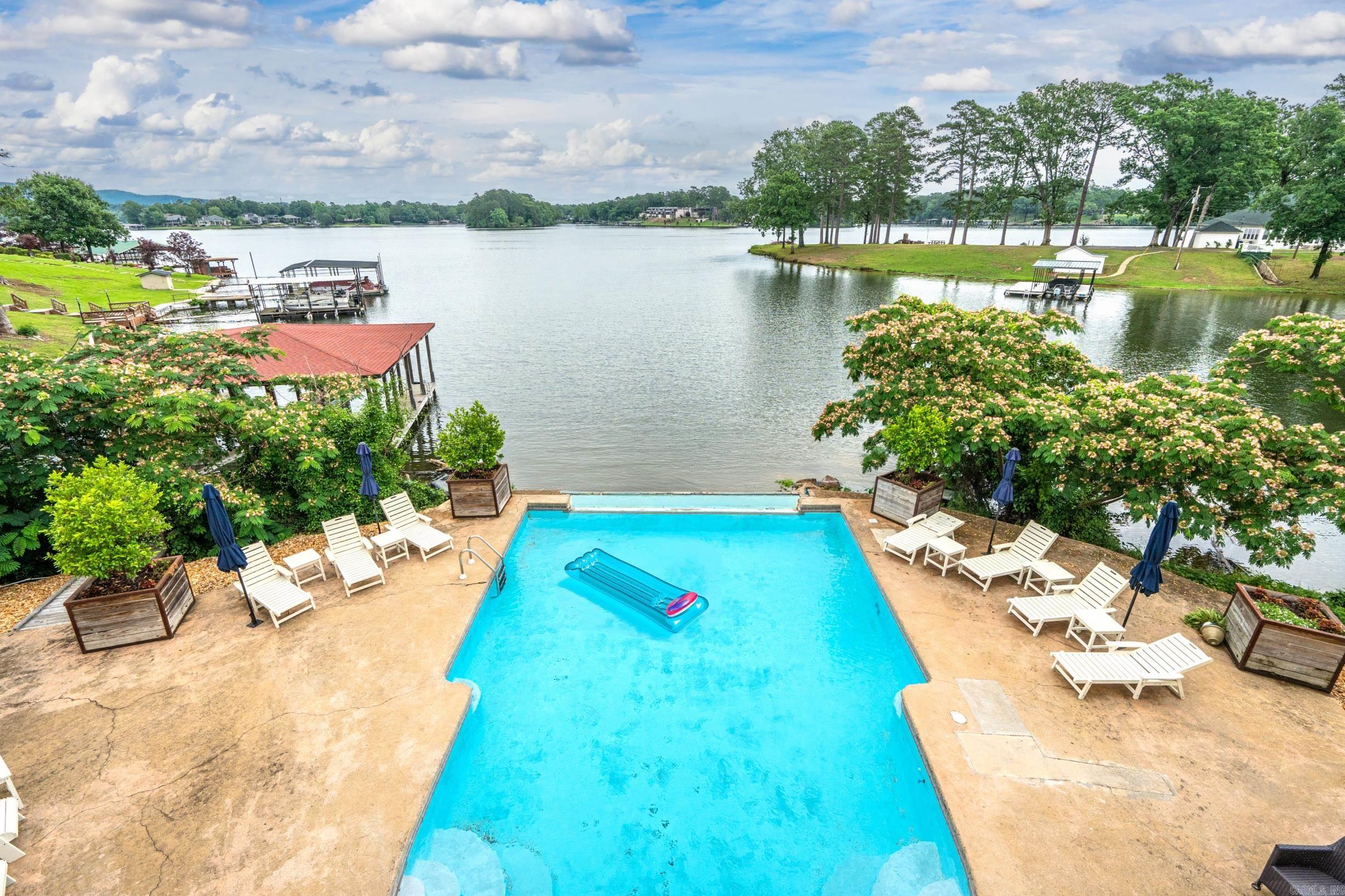 Lake View - Residential