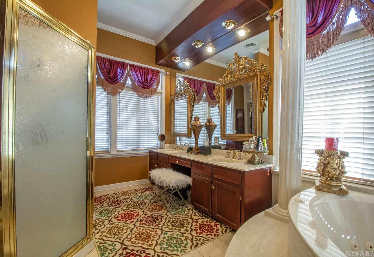 Weldon E Wrights - Residential
