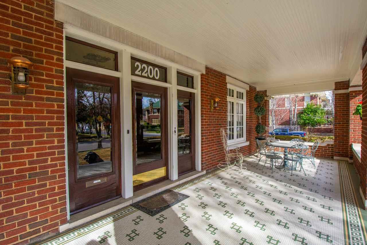 Weldon E Wrights - Residential