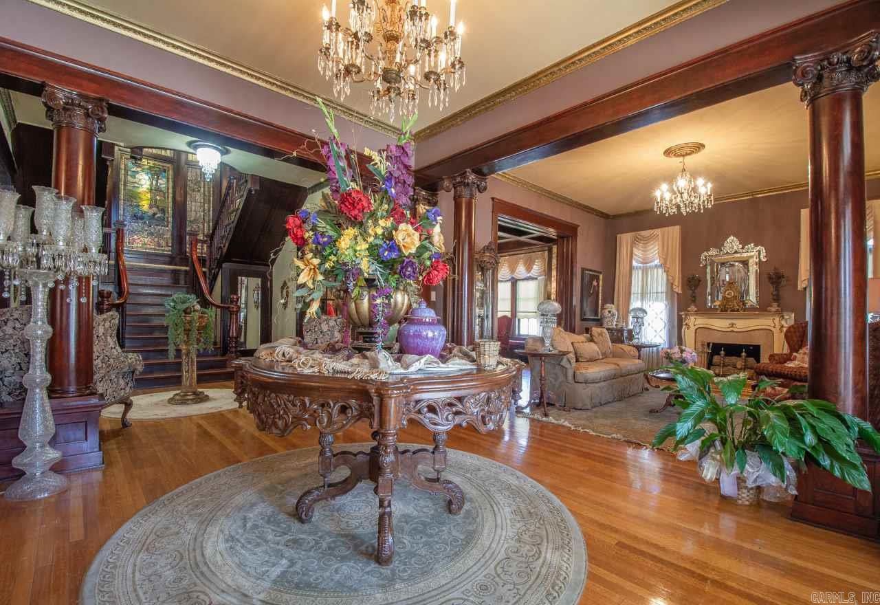 Weldon E Wrights - Residential