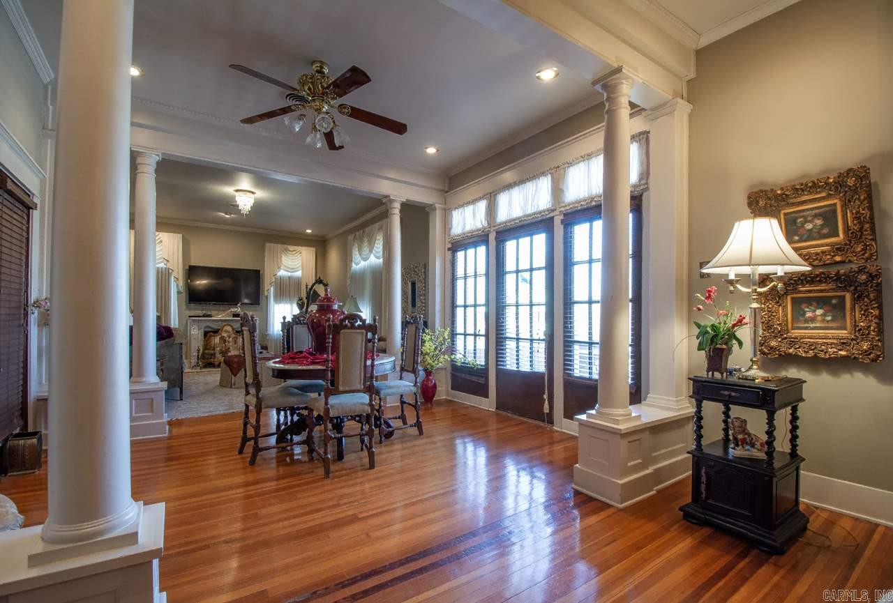 Weldon E Wrights - Residential