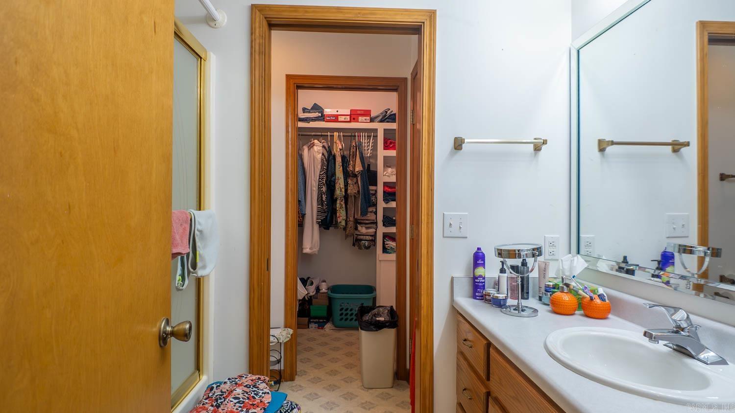 Crow 2nd - Residential