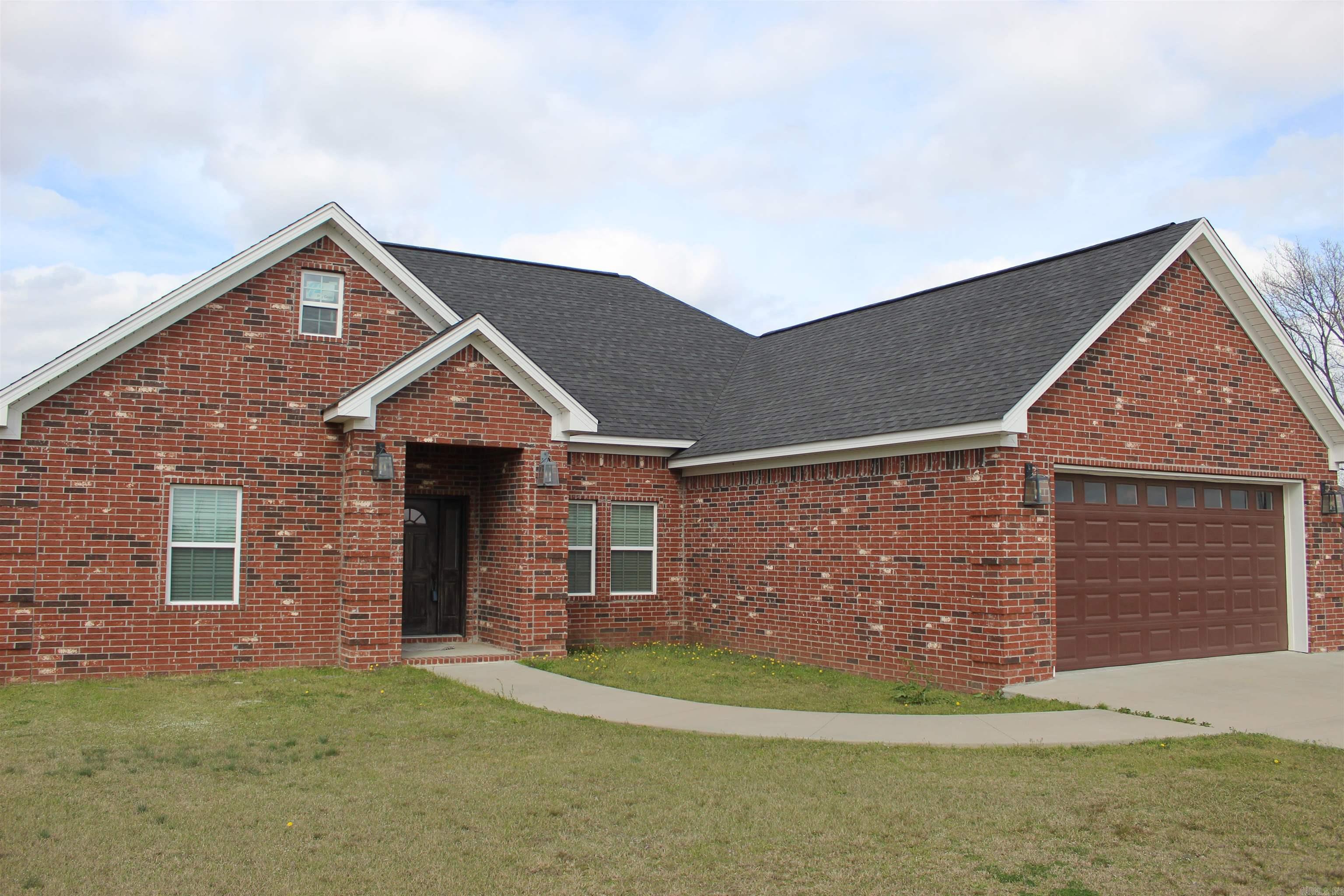 FULLER ESTATES - Residential