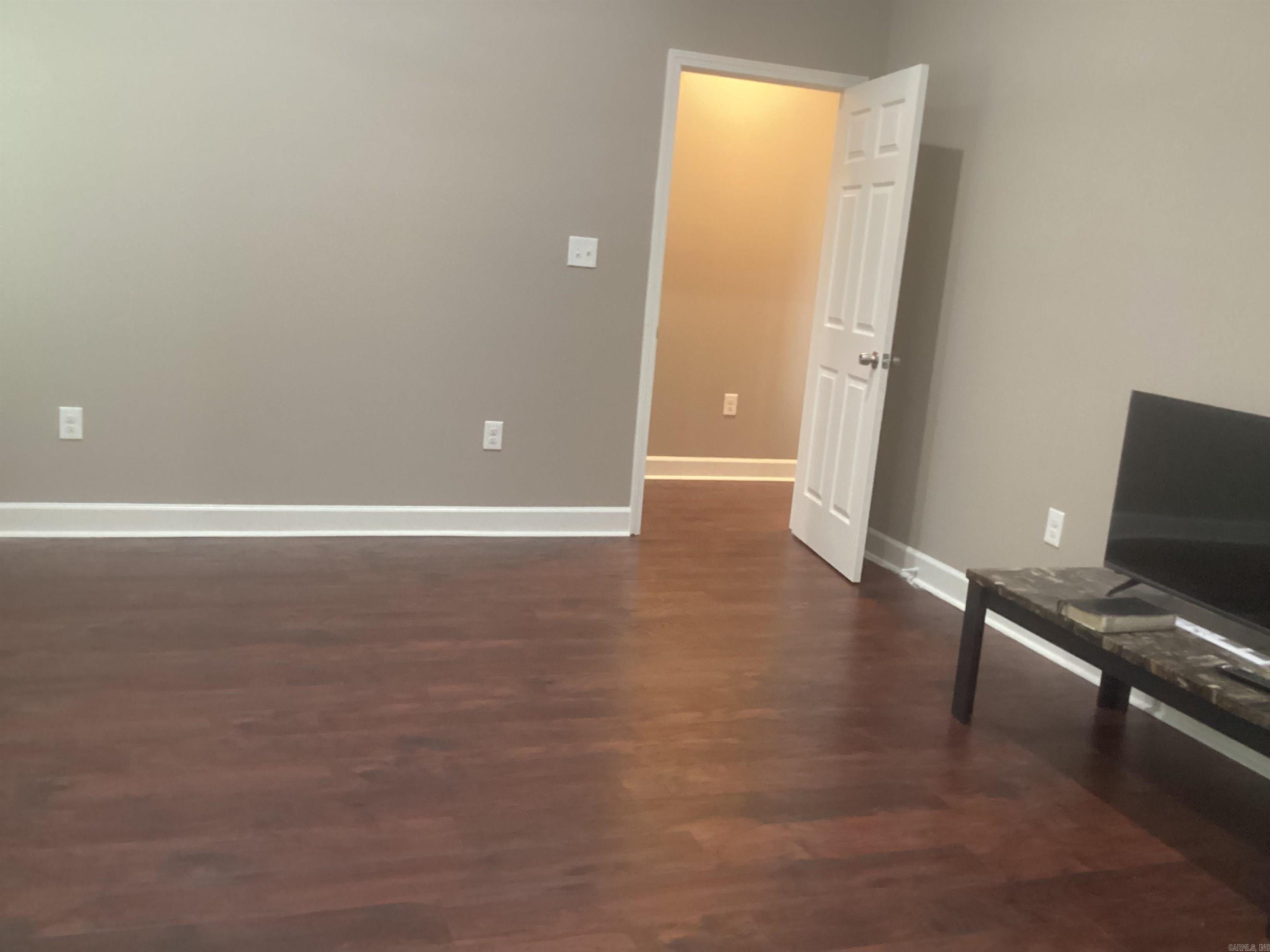 FULLER ESTATES - Residential