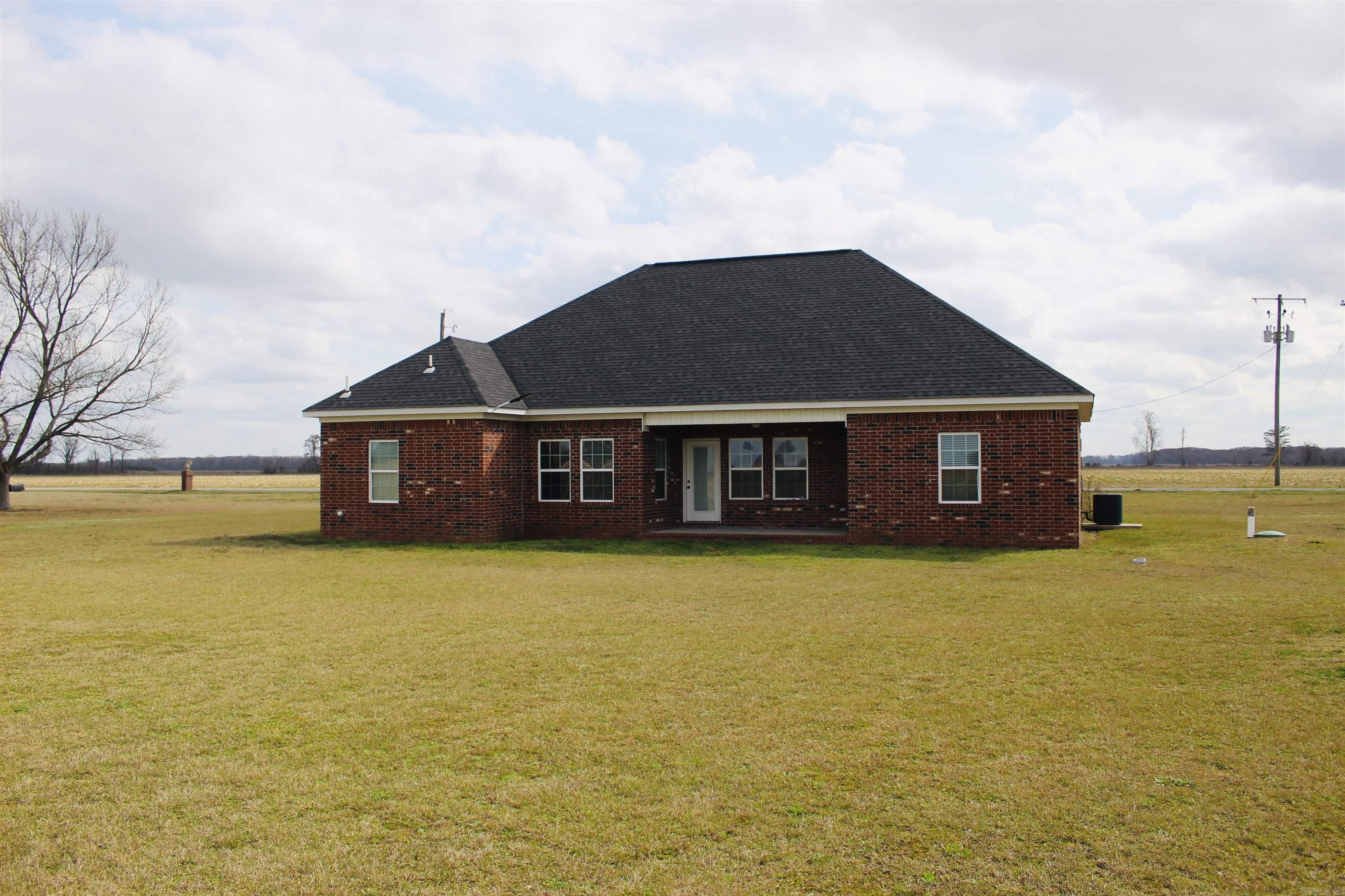 FULLER ESTATES - Residential