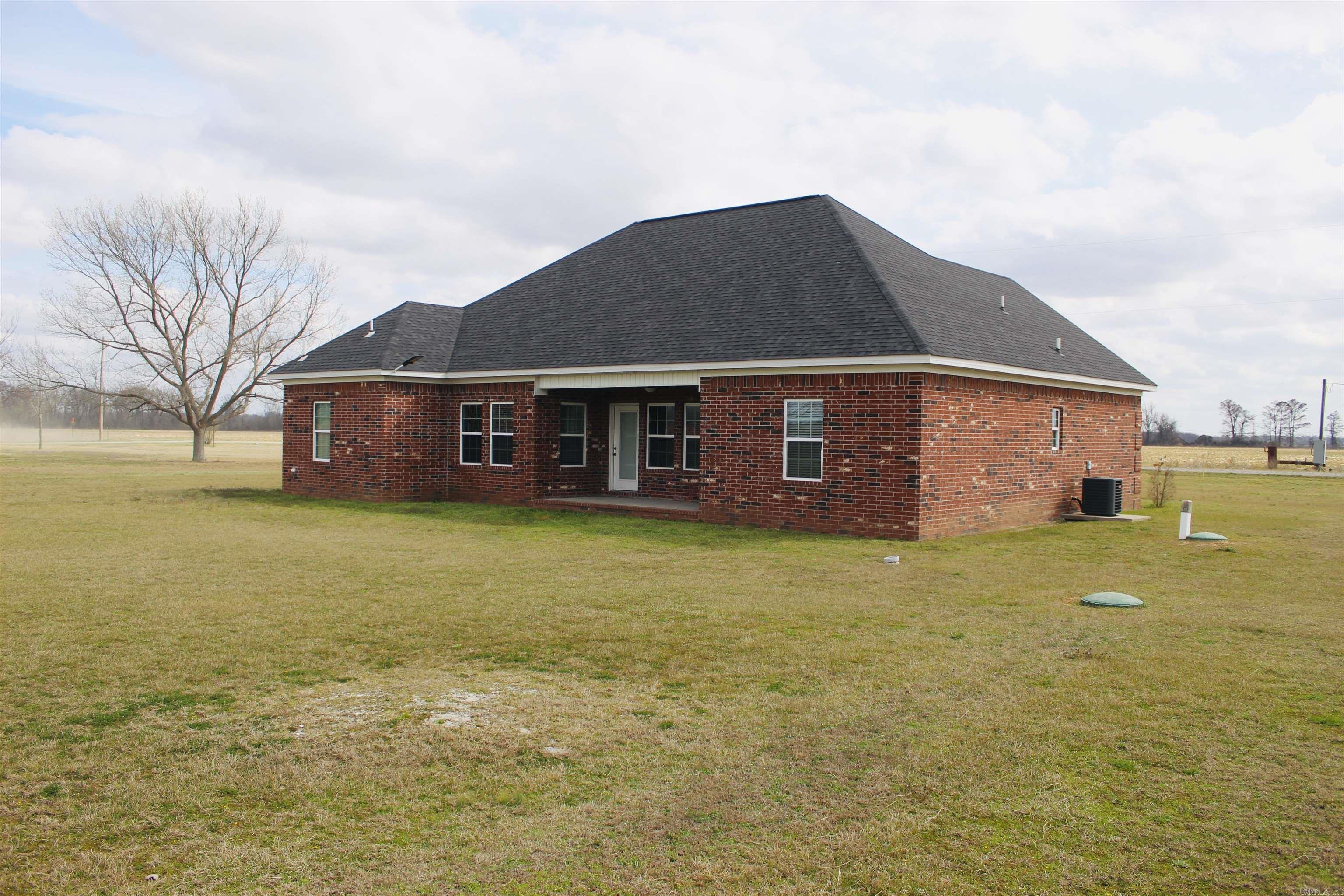 FULLER ESTATES - Residential