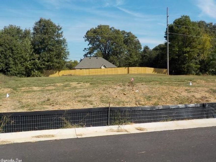 EXCELLENT BUILDING LOT IN NEW SUBDIV.