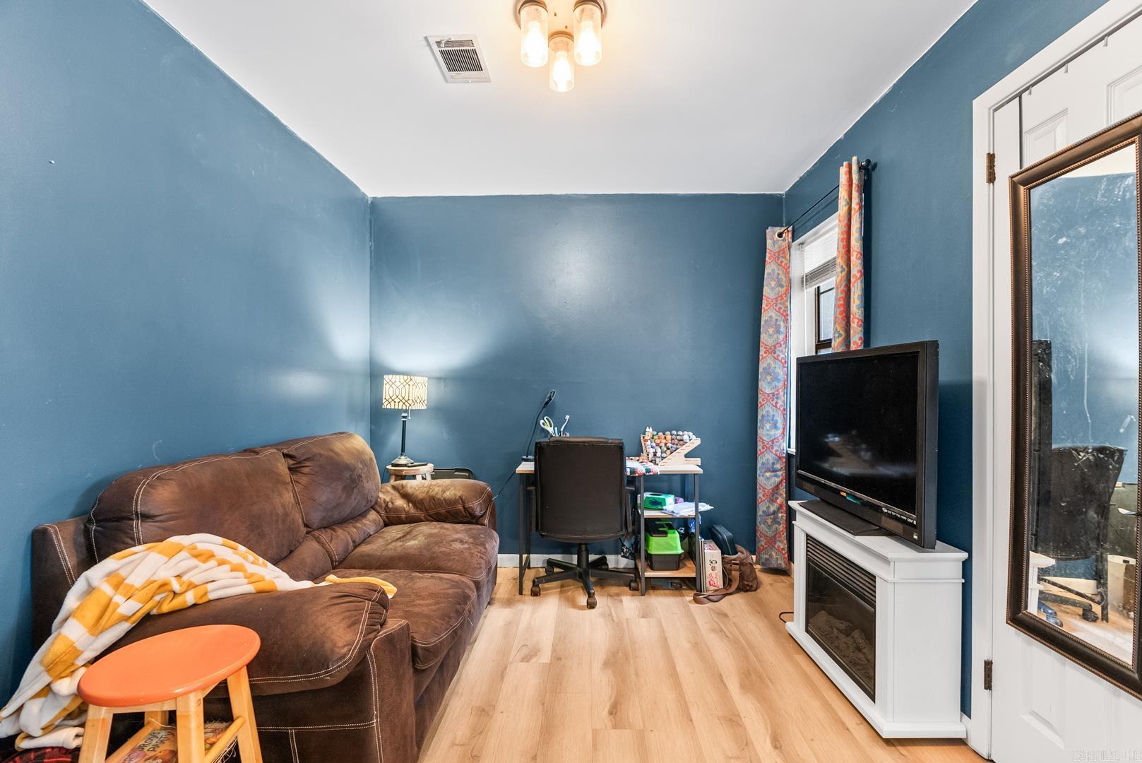 Creekwood - Residential
