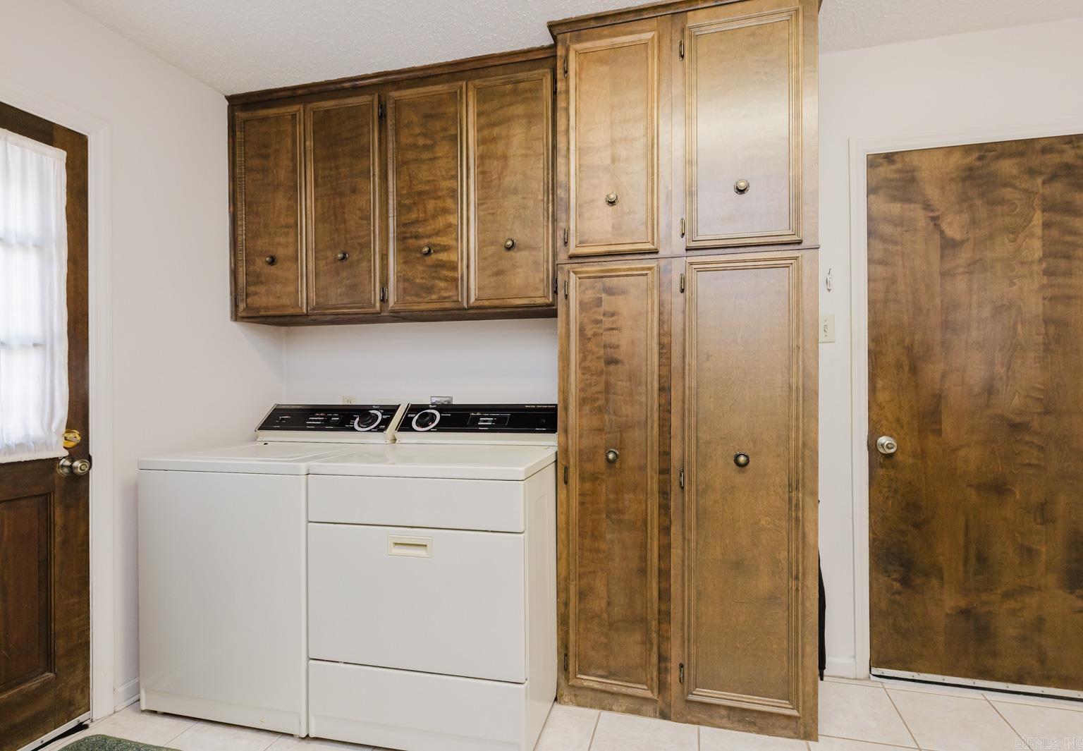 OVERBROOK - Residential