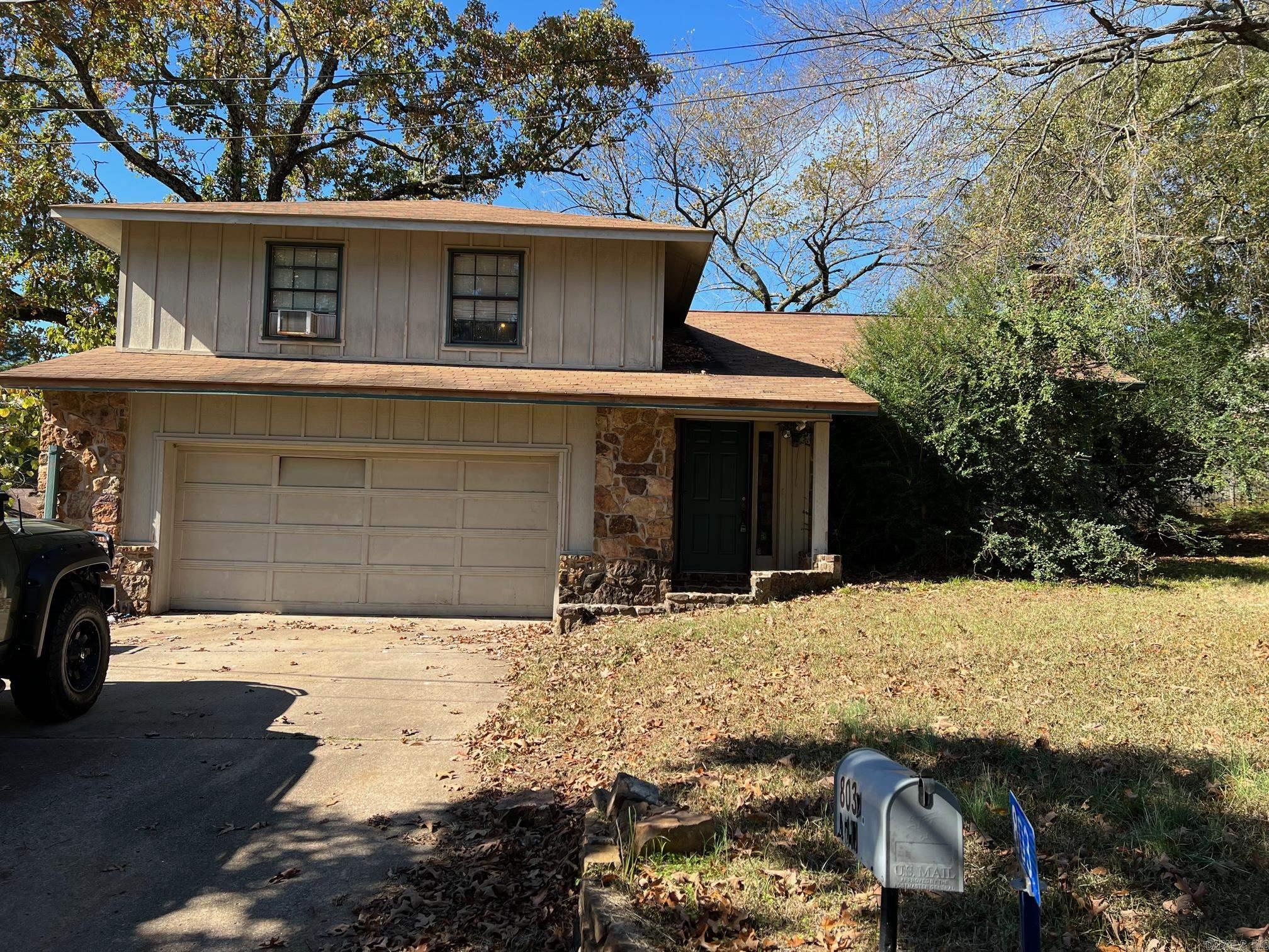 WOODLAND HEIGHTS - Residential