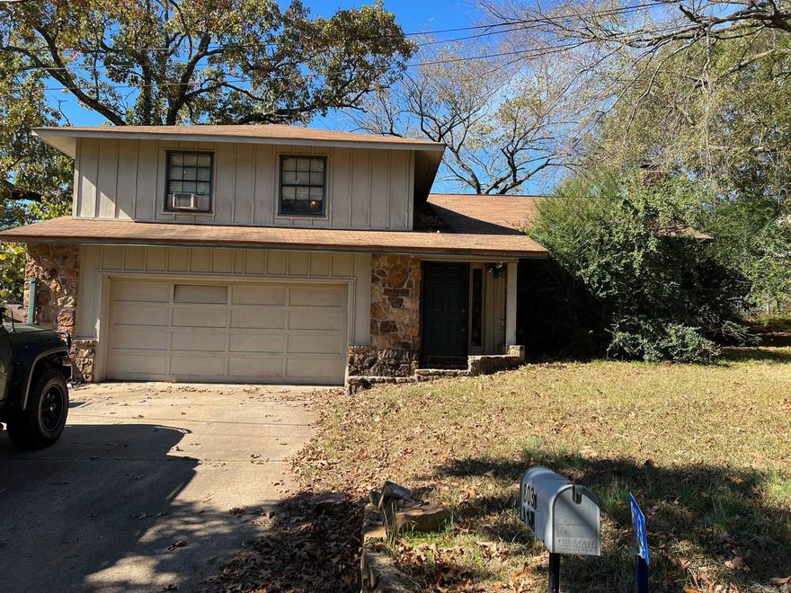 Fixer Upper House Priced Accordingly Cash Discount or Owner Finance Is Possible