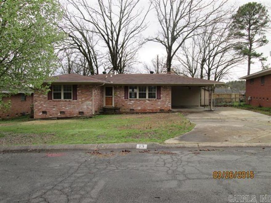 HUD Owned Property: Case 031-313693. HUD Homes are sold As-Is with no representations, warranties or disclosures. Ask your agent for details & submit offers on www.HUDHomeStore.com. Managed by www.PEMCO.com. Check HUDHomeStore.com for property availability before showing. For FHA Financing: IE (Insured w/Escrow). Don't miss out on this cute 3BR/1.5BA brick home with nice sized living room, kitchen/dining combo, carport and screened porch.  Nice, very convenient location!  Agents see confidential remarks!