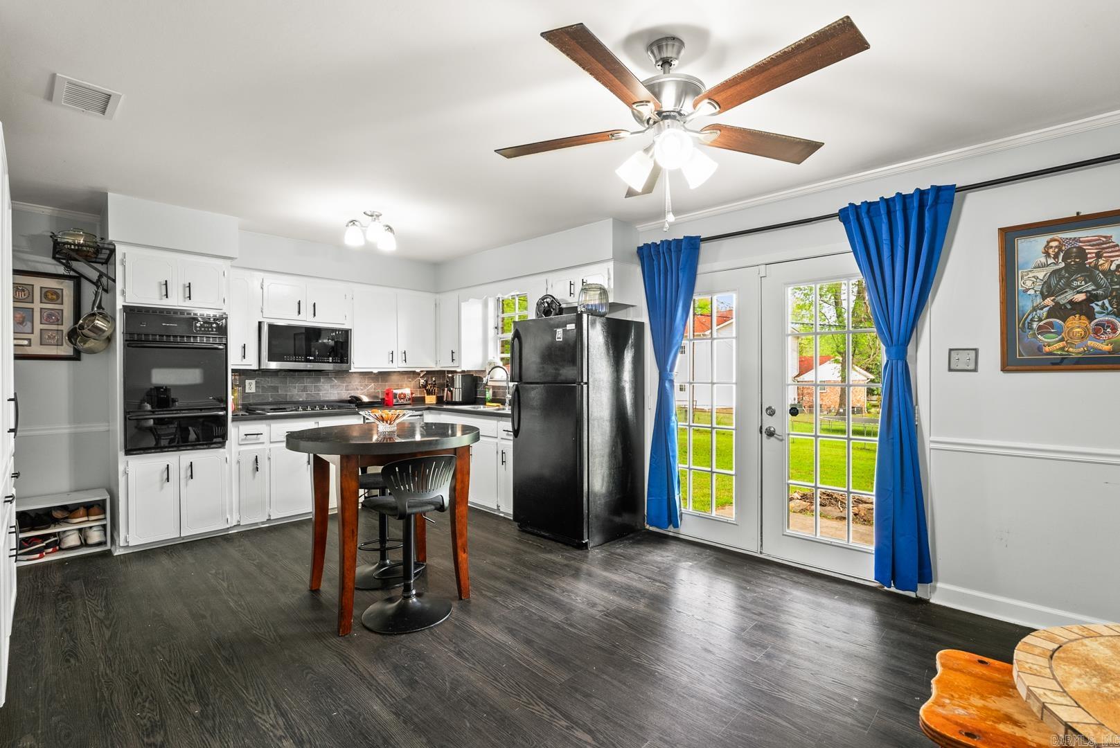 Twin Lakes - Residential