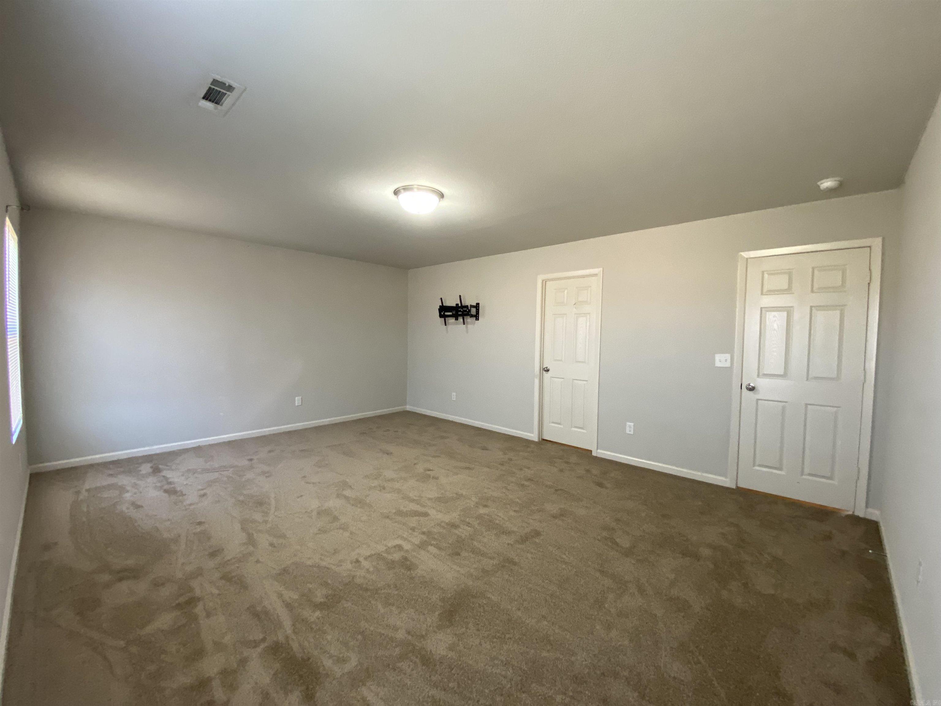 Centenial Valley - Residential Lease