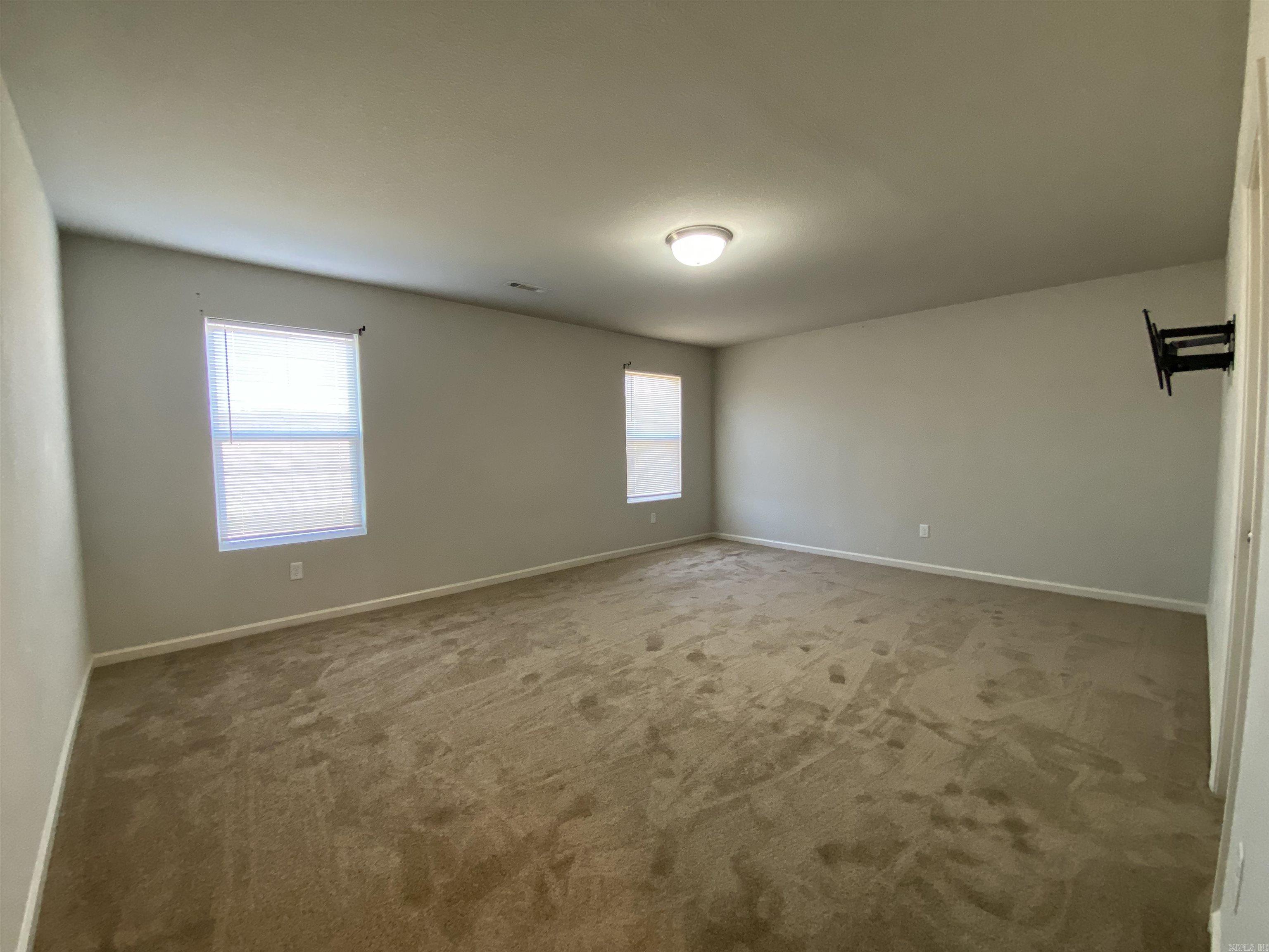 Centenial Valley - Residential Lease