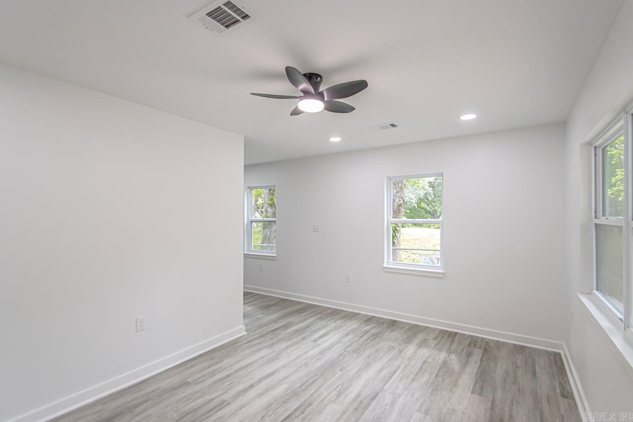 Duke of Spring Hill - Residential