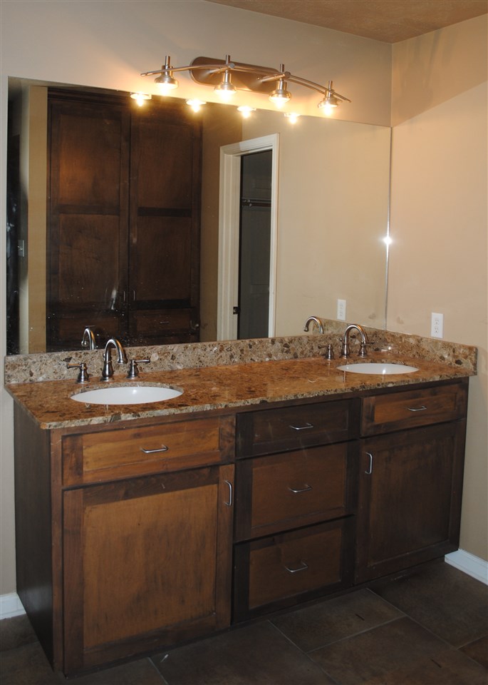 Crestwood Estates - Residential