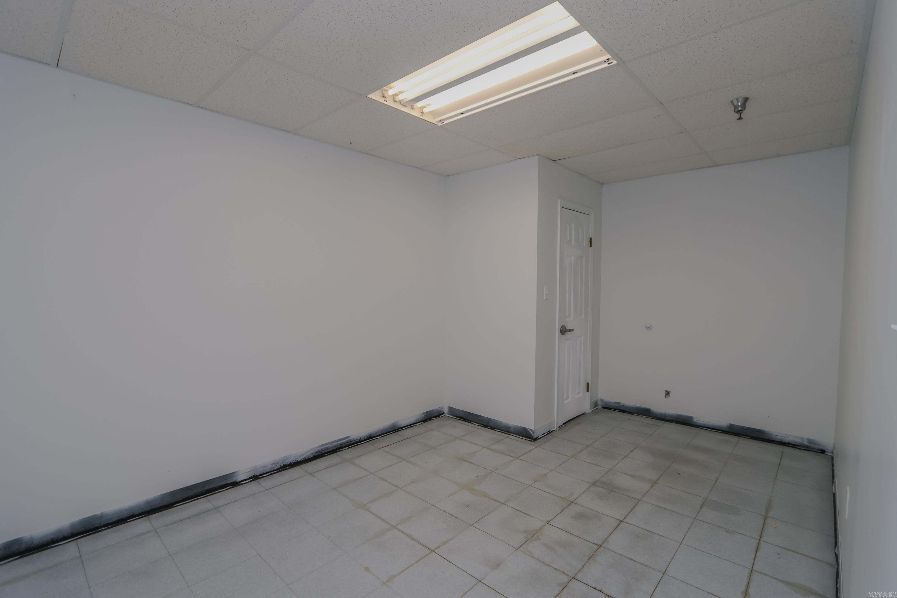 Metes & Bounds - Commercial Lease