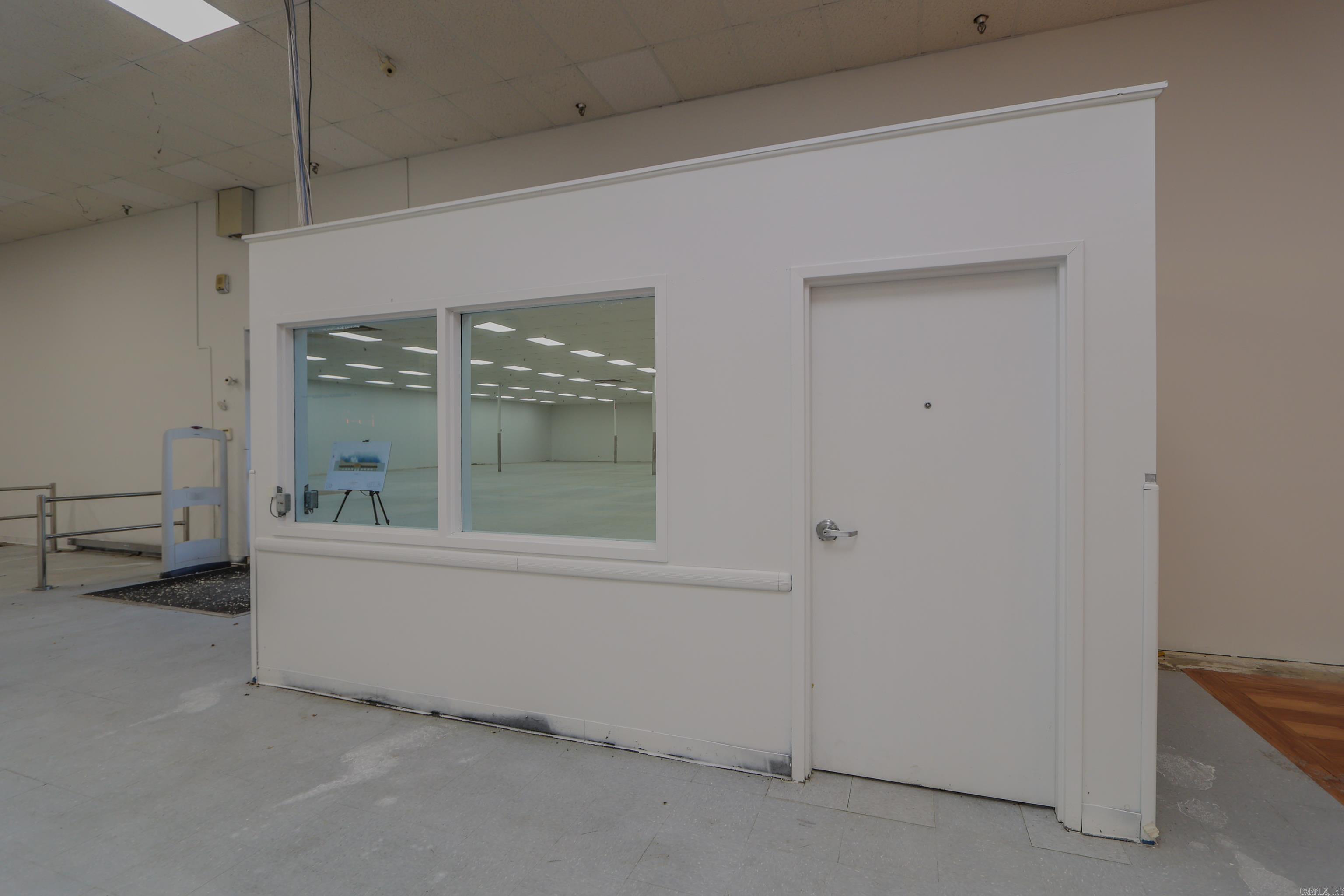 Metes & Bounds - Commercial Lease