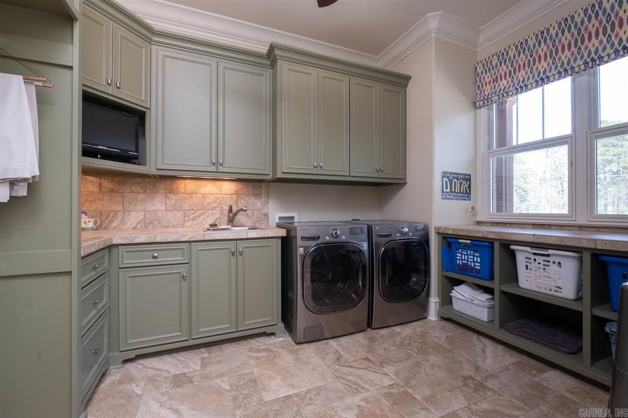 RIDGEFIELD ESTATES - Residential