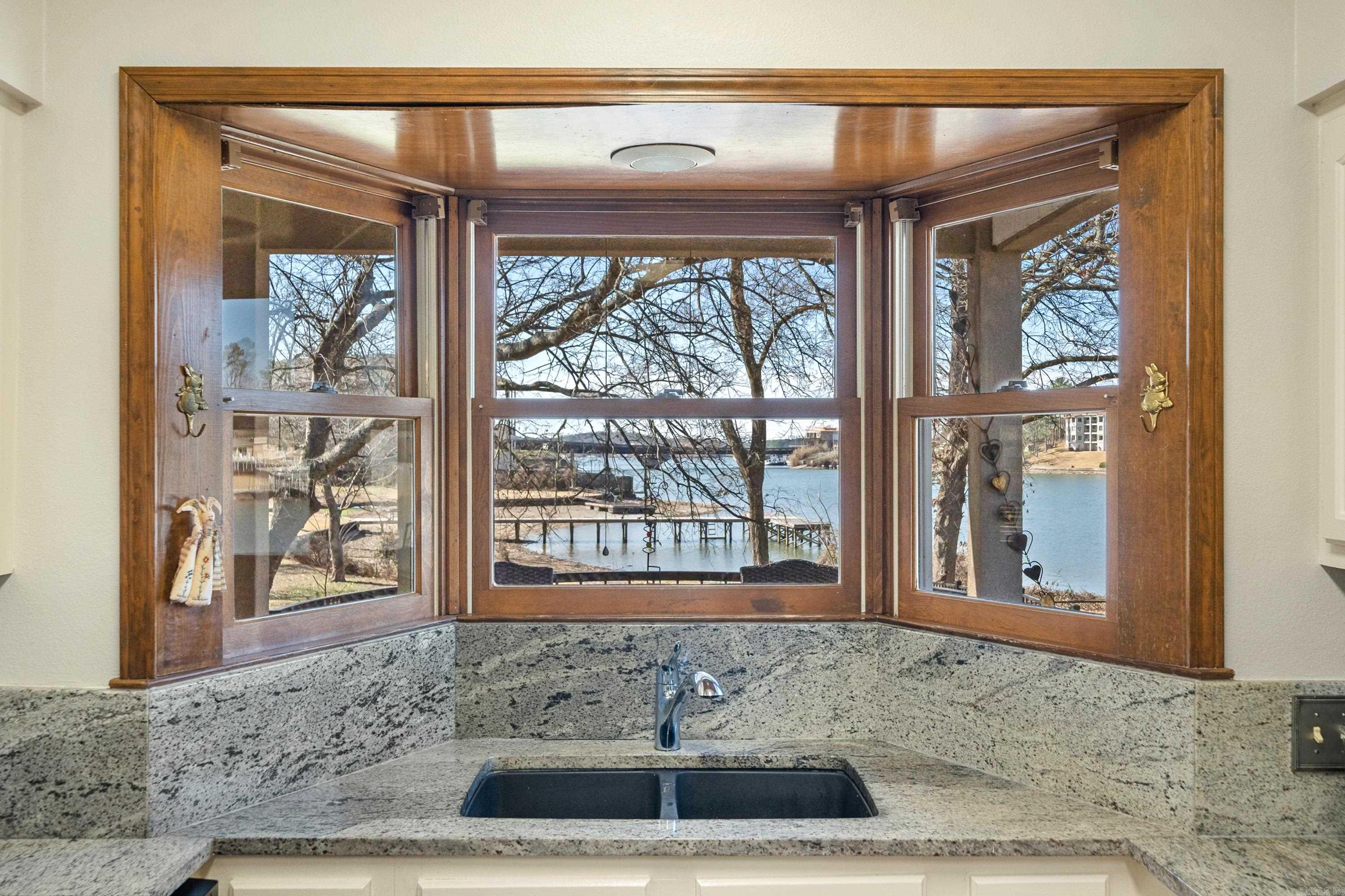 BRIDGE POINTE HPR - Residential