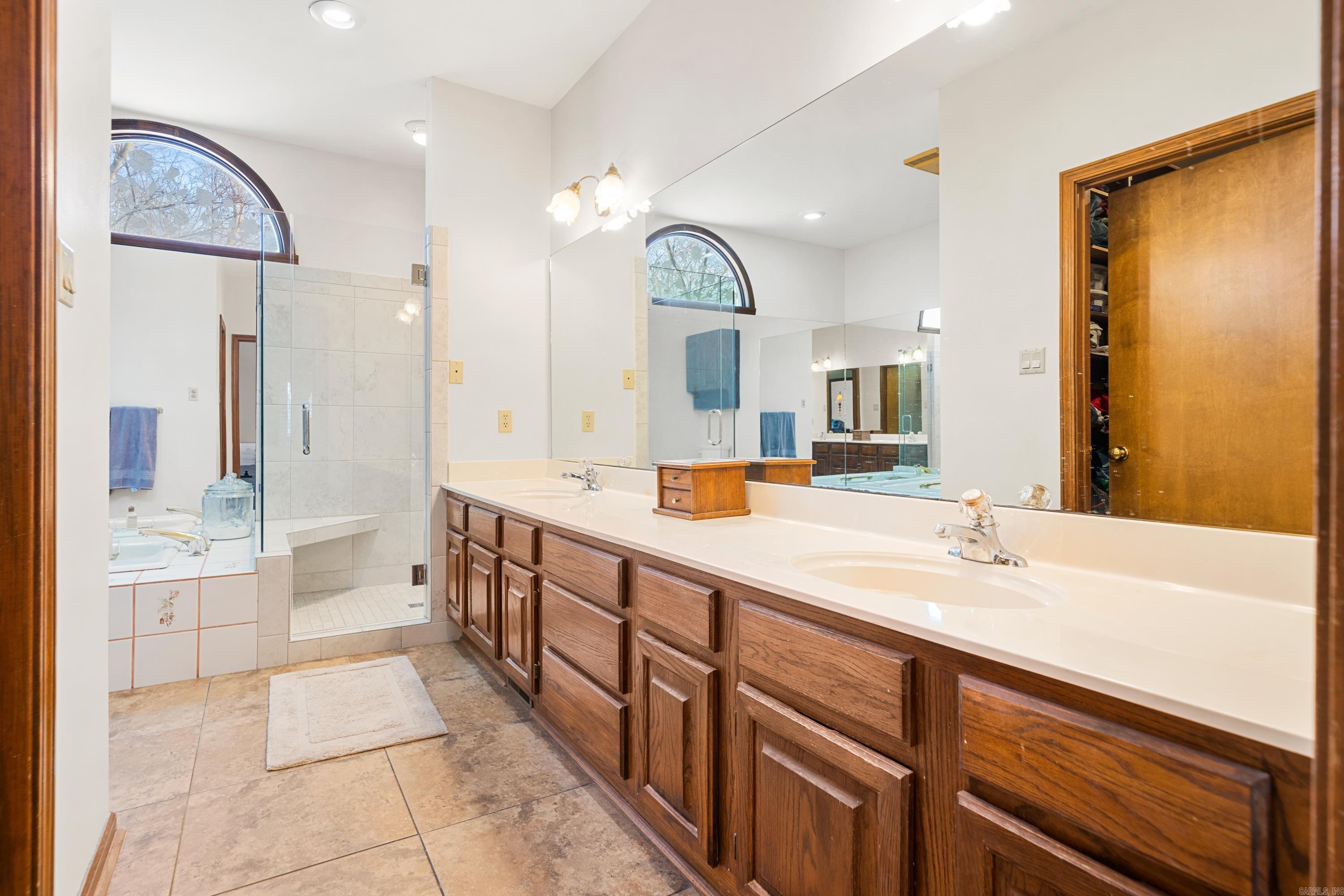 BRIDGE POINTE HPR - Residential