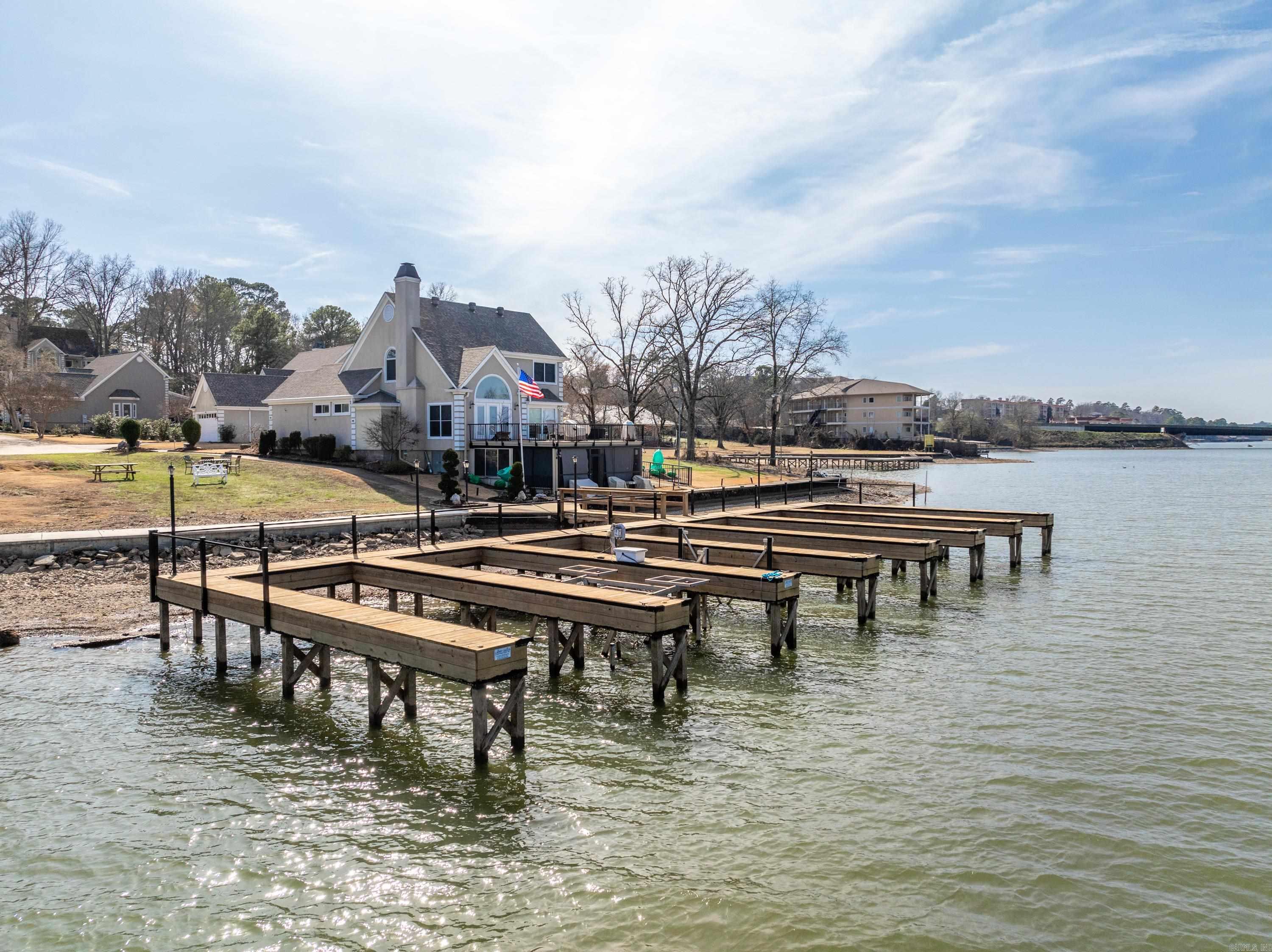 BRIDGE POINTE HPR - Residential