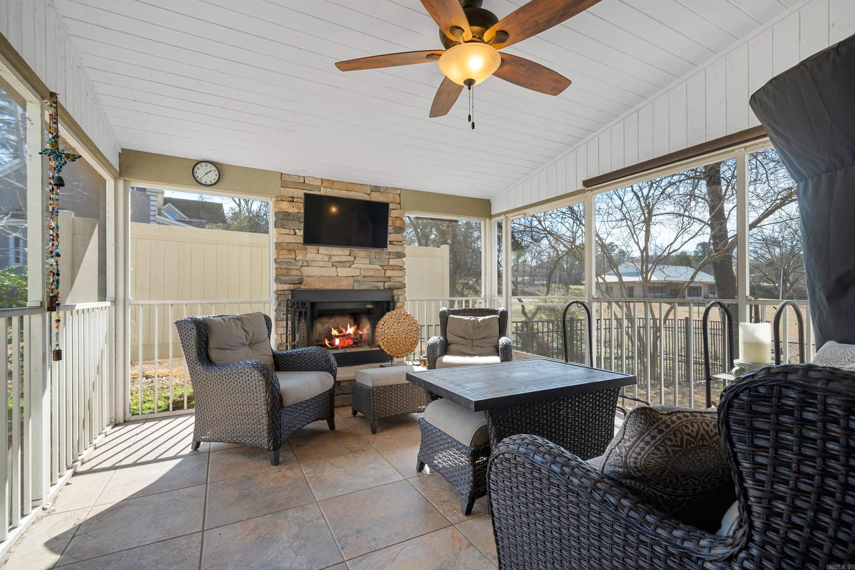 BRIDGE POINTE HPR - Residential