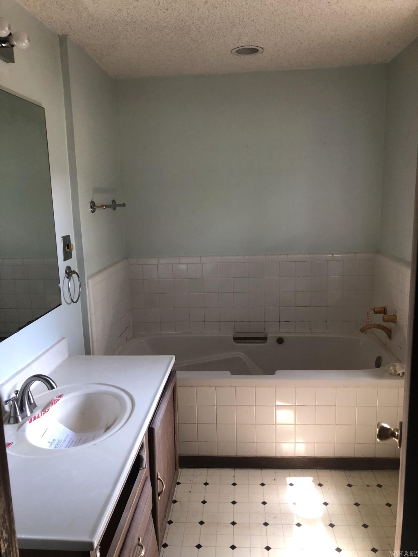 Walters #3 - Residential