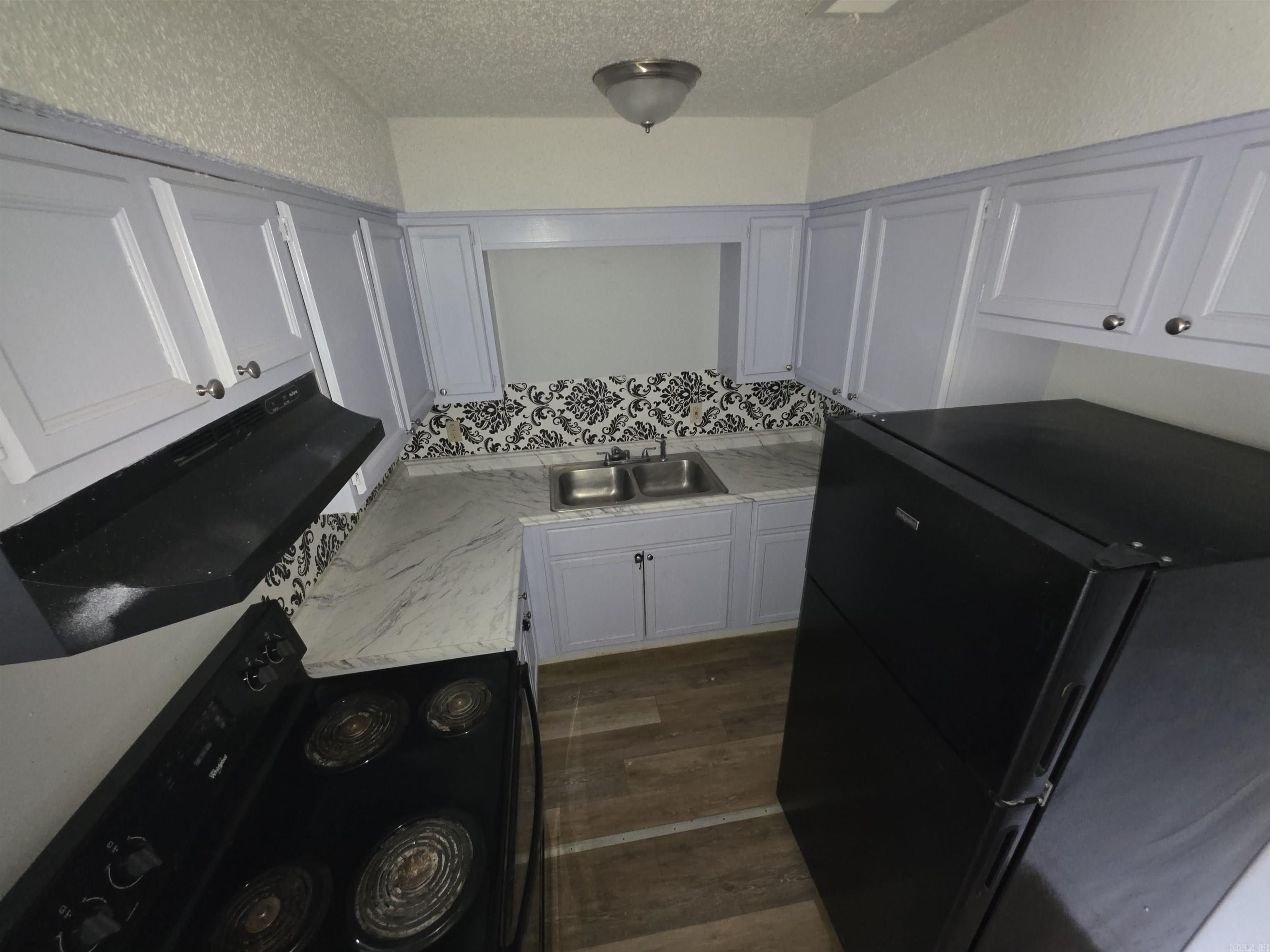 Geyer Springs - Residential Lease