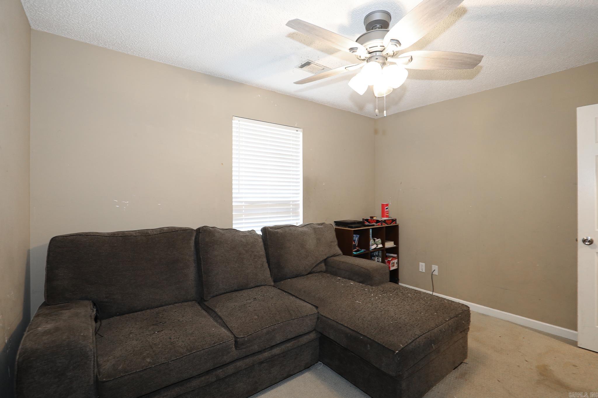 PINE VALLEY - Residential