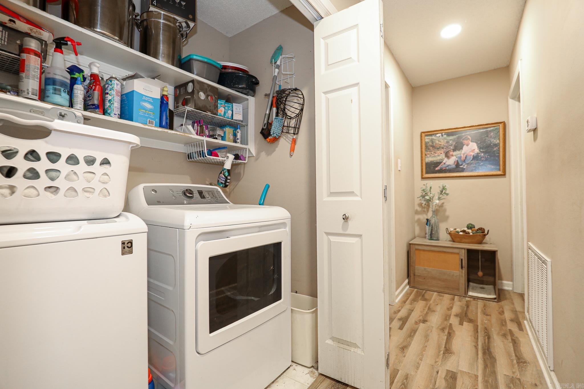 PINE VALLEY - Residential