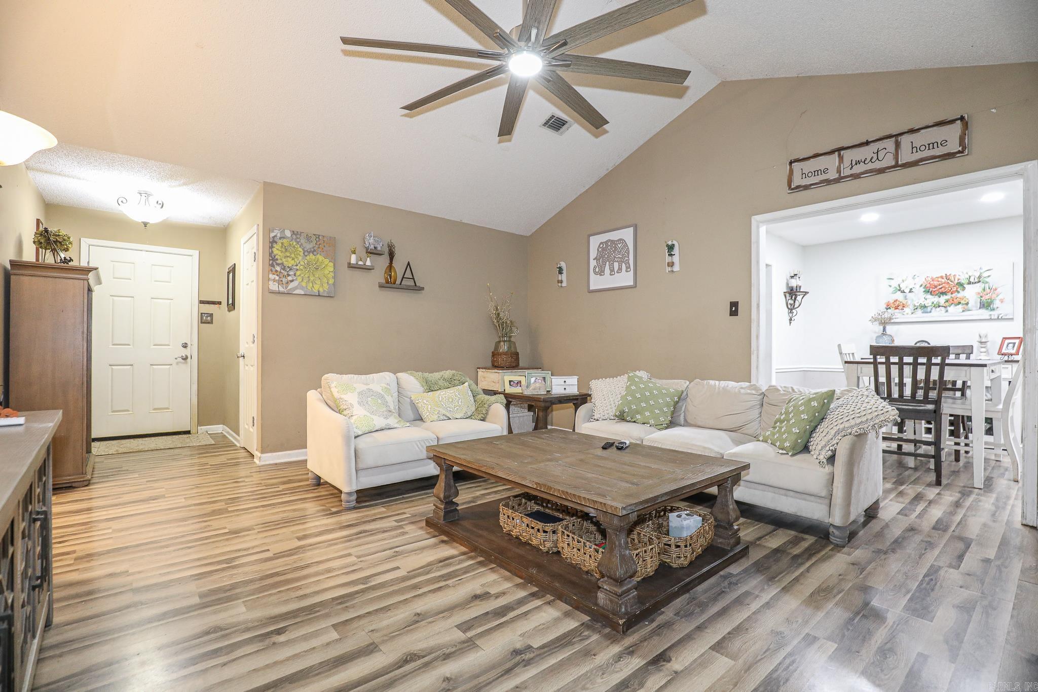 PINE VALLEY - Residential